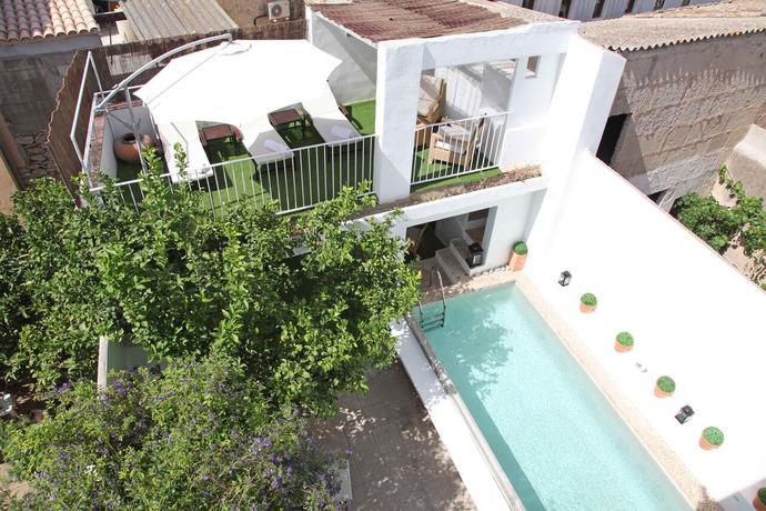 Imagen general del Hotel Ca Sa Padrina De Interior. Foto 16