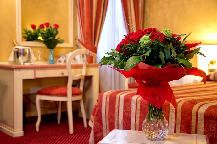 Imagen de la habitación del Hotel Ca' San Polo. Foto 10