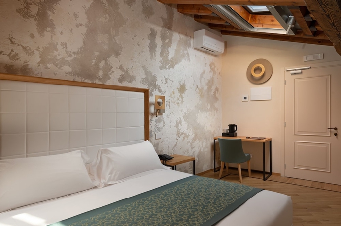 Imagen de la habitación del Hotel Ca\' Uberti Palace , Mantegnas. Foto 6