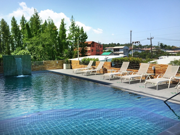 Imagen de la piscina del Hotel Ca and Residence Phuket. Foto 7