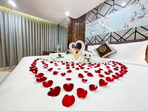 Imagen general del Hotel Cửa Đ&ocirc;ng Luxury. Foto 3