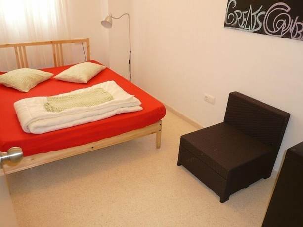 Imagen de la habitación del Hotel C&aacute;diz INN Hostel. Foto 11