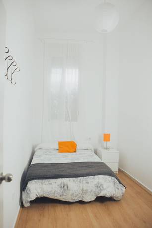 Imagen de la habitación del Hotel C&aacute;diz INN Hostel. Foto 18