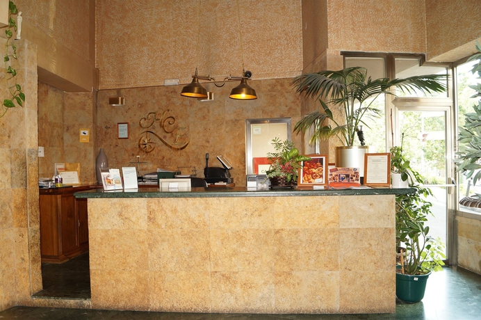 Imagen de los interiores del Hotel Caballero Errante. Foto 13