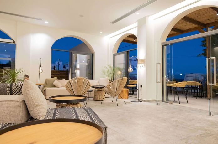 Imagen de los interiores del Hotel Cabana Blu And Suites. Foto 15