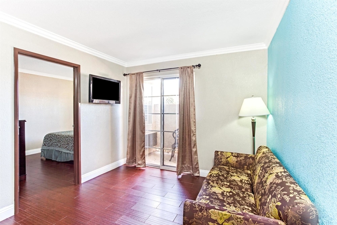 Imagen de la habitación del Hotel Cabana Inn and Suites. Foto 6