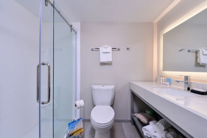 Imagen de la habitación del Hotel Cabana Shores Inn. Foto 9