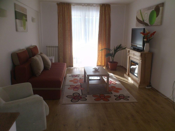 Imagen general del Hotel Cabana Trei Brazi. Foto 4
