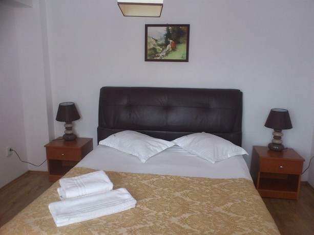 Imagen general del Hotel Cabana Trei Brazi. Foto 6