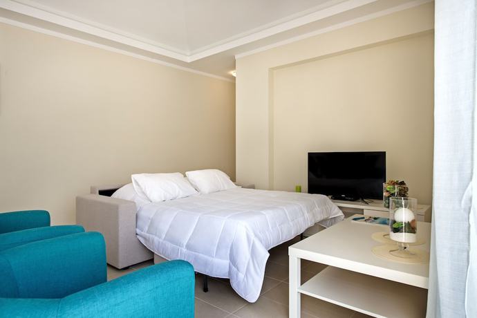 Imagen de la habitación del Hotel Cabanas Beach Club by MarsAlgarve. Foto 4