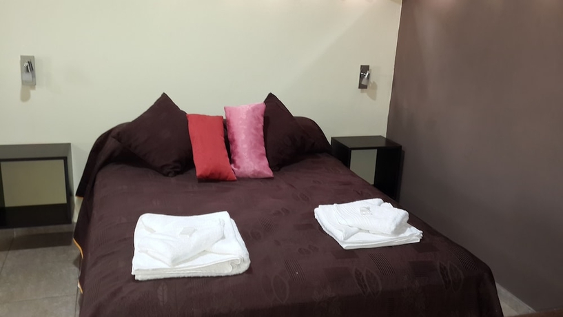 Imagen de la habitación del Hotel Cabanas Bonarda. Foto 10
