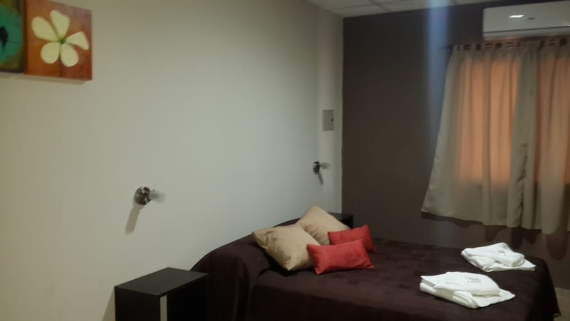 Imagen de la habitación del Hotel Cabanas Bonarda. Foto 13