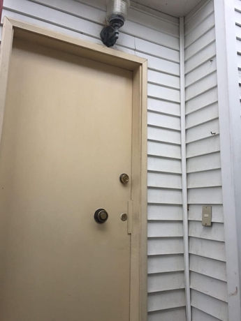 Imagen de la habitación del Hotel Cabanas Los Pinis. Foto 6