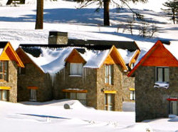 Imagen de los exteriores del Hotel Cabanas Patagonia Village. Foto 9