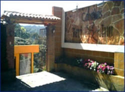 Imagen general del Hotel Cabanas Revi Inn. Foto 1