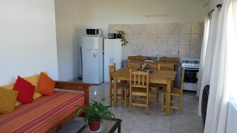 Imagen de la habitación del Hotel Cabanas Valle del Pirque. Foto 4