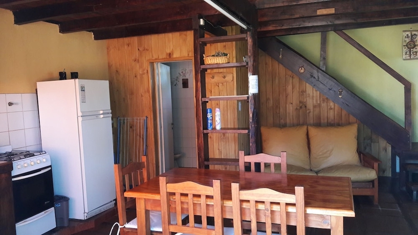 Imagen de la habitación del Hotel Cabanas Valle del Pirque. Foto 10