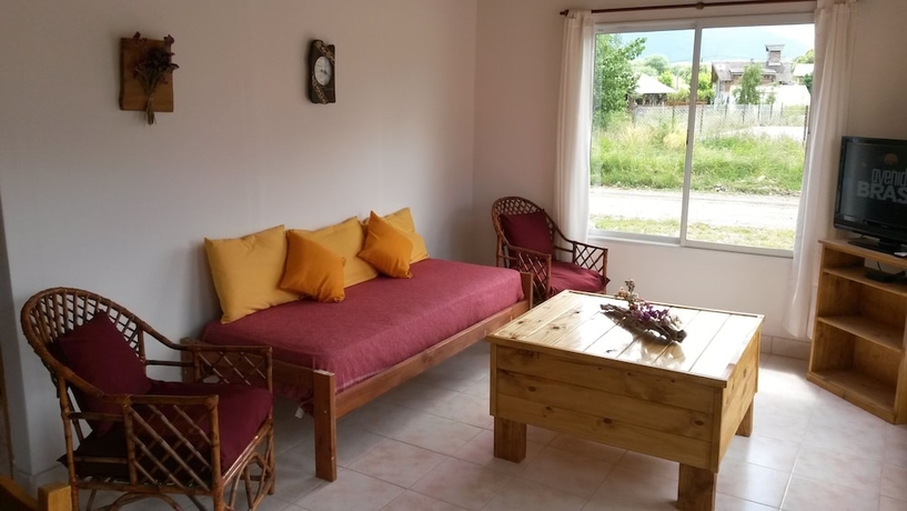 Imagen de la habitación del Hotel Cabanas Valle del Pirque. Foto 14