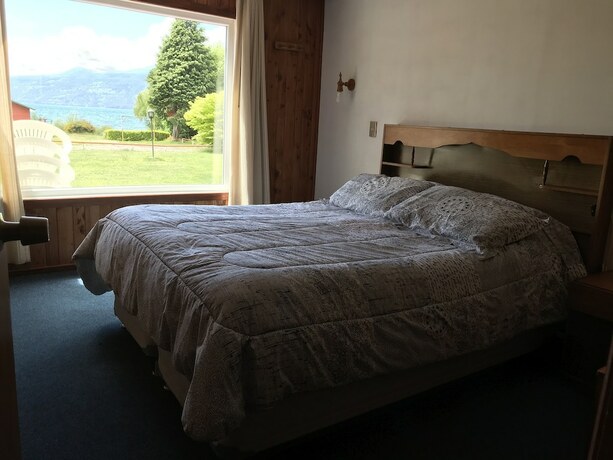Imagen de la habitación del Hotel Cabanas y Piscina Rucamalen. Foto 14