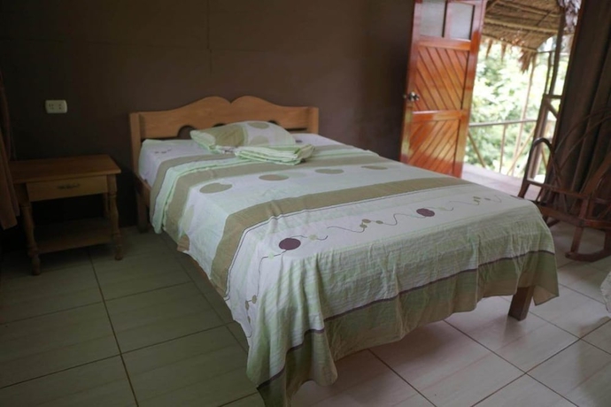Imagen de la habitación del Hotel Caba&ntilde;a Amazon Lodge. Foto 12
