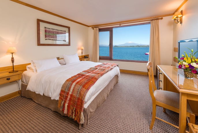 Imagen de la habitación del Hotel Cabaña Del Lago Puerto Varas. Foto 5