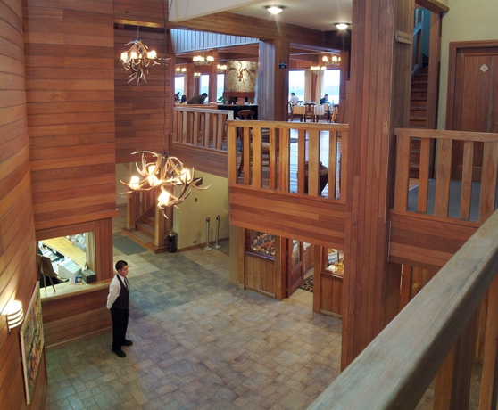 Imagen de los interiores del Hotel Cabaña Del Lago Puerto Varas. Foto 15