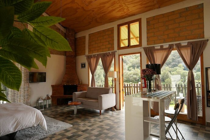 Imagen general del Hotel Caba&ntilde;a El Encino en Real del Monte. Foto 13