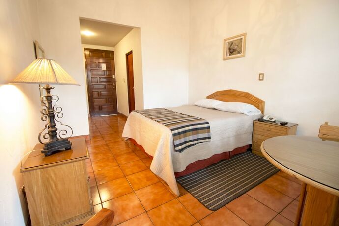 Imagen general del Hotel Caba&ntilde;a Suiza. Foto 5