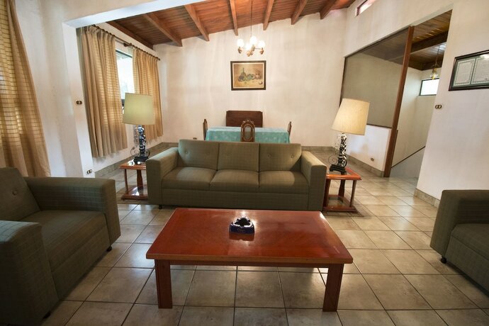 Imagen general del Hotel Caba&ntilde;a Suiza. Foto 7