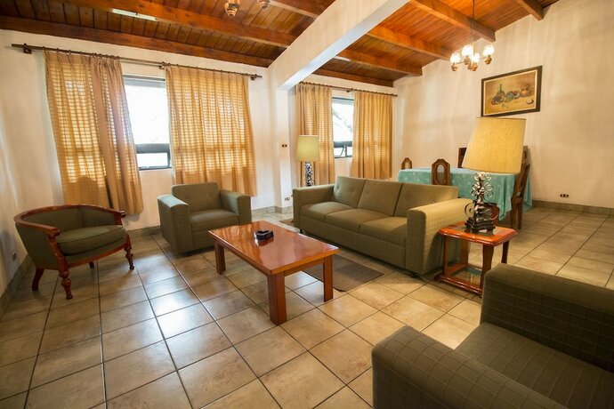 Imagen general del Hotel Caba&ntilde;a Suiza. Foto 10