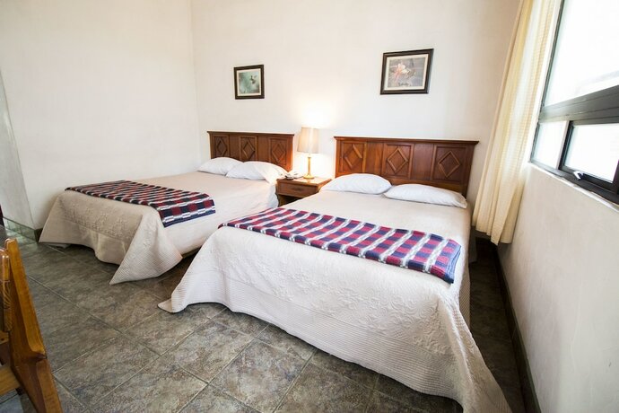 Imagen general del Hotel Caba&ntilde;a Suiza. Foto 14