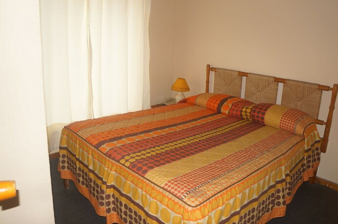 Imagen de la habitación del Hotel Caba&ntilde;as 4 Esquinas. Foto 24