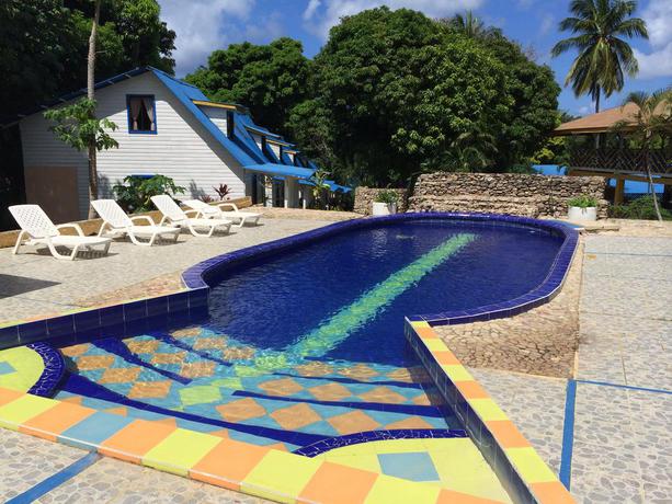 Imagen de la piscina del Hotel Caba&ntilde;as Agua Dulce. Foto 15