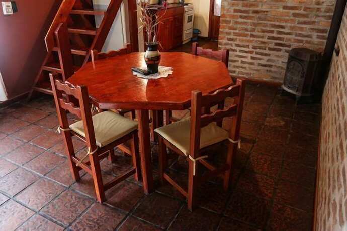 Imagen de la habitación del Hotel Caba&ntilde;as Altos de Artalaz. Foto 16