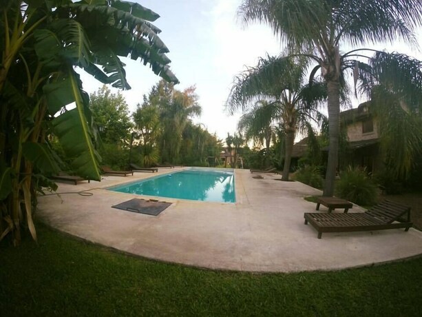 Imagen general del Hotel Caba&ntilde;as Altos de Artalaz. Foto 11