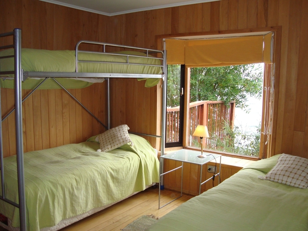 Imagen de la habitación del Hotel Caba&ntilde;as Bah&iacute;a Celeste. Foto 5