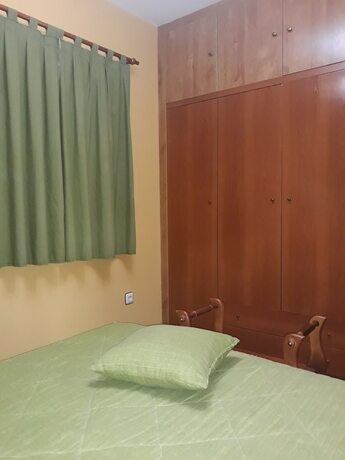 Imagen general del Hotel Caba&ntilde;as Bungalows Camping La Vera. Foto 1