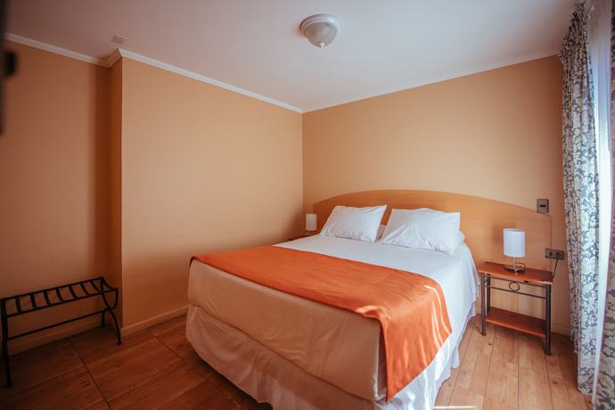 Imagen de la habitación del Hotel Caba&ntilde;as Campanario. Foto 6