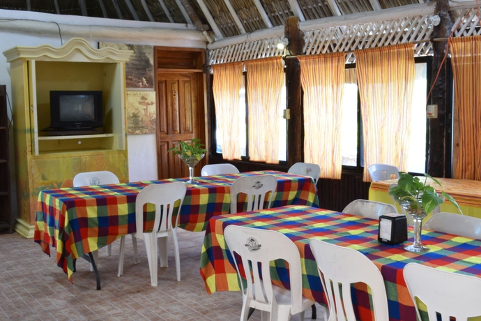 Imagen de los interiores del Hotel Cabañas Casa Maya Holbox Frente Al Mar. Foto 16