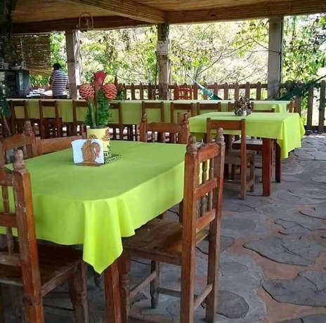 Imagen general del Hotel Caba&ntilde;as Cascadas Encantadas. Foto 9