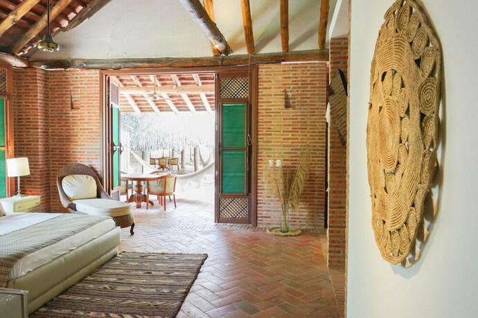 Imagen general del Hotel Caba&ntilde;as Castillete. Foto 8