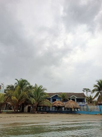 Imagen general del Hotel Caba&ntilde;as Cigua. Foto 2