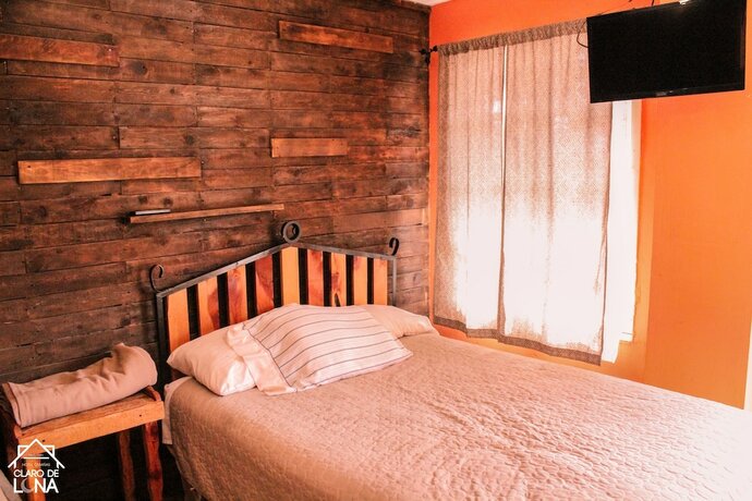 Imagen de la habitación del Hotel Caba&ntilde;as Claro De Luna. Foto 19