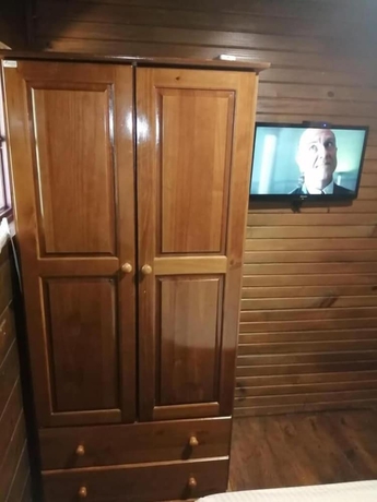 Imagen de la habitación del Hotel Caba&ntilde;as Colindas. Foto 15