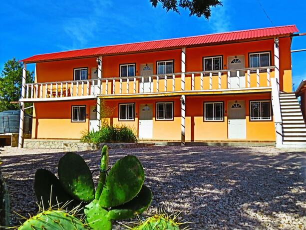 Imagen general del Hotel Caba&ntilde;as Darely. Foto 3