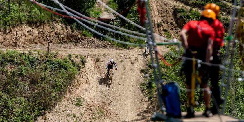 Imagen general del Hotel Cabañas Deluxe Basajaun Basoa By Irrisarri Land. Foto 2