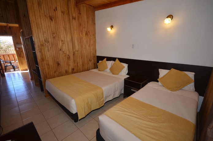 Imagen de la habitación del Hotel Caba&ntilde;as Don Sebastian. Foto 13