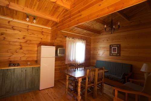 Imagen de la habitación del Hotel Caba&ntilde;as El Llano De Los Conejos. Foto 12