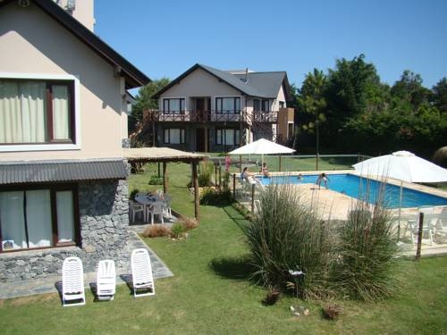 Imagen general del Hotel Cabañas Kuei. Foto 18