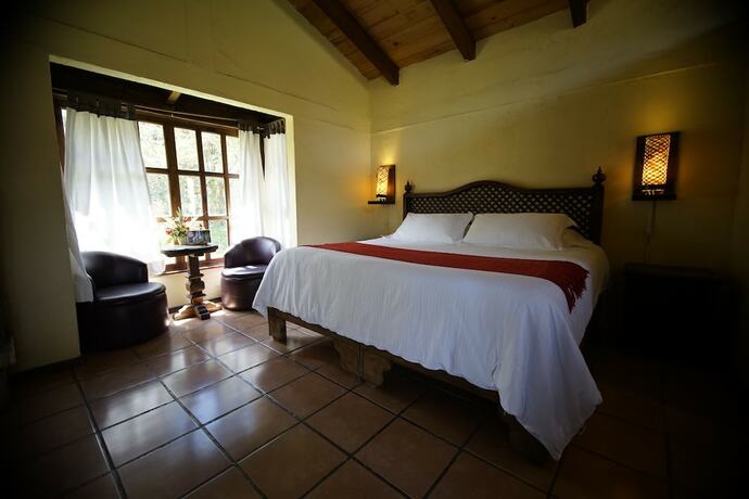 Imagen general del Hotel Caba&ntilde;as La Cascada. Foto 7